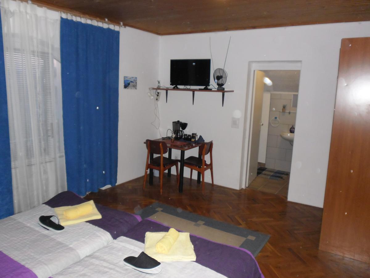 Rezovac Rooms Mila מראה חיצוני תמונה