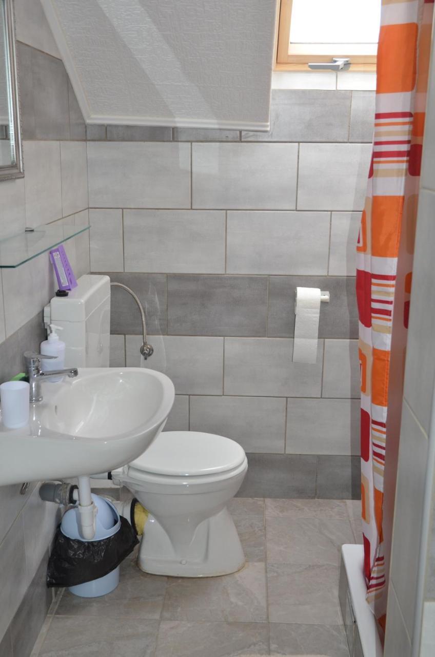 Rezovac Rooms Mila מראה חיצוני תמונה