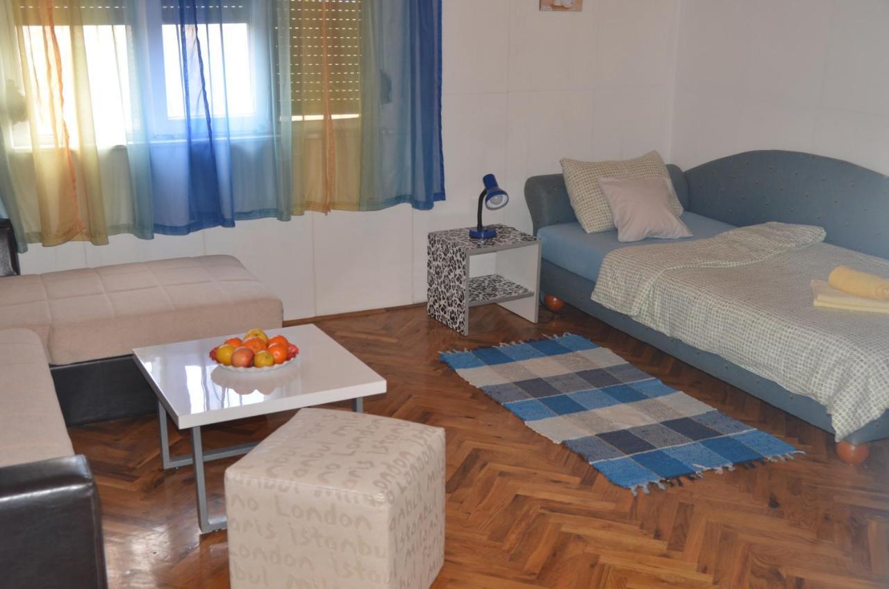Rezovac Rooms Mila מראה חיצוני תמונה